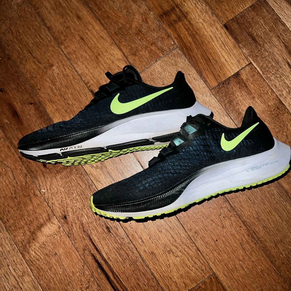 Women’s Nike Zoom Pegasus 37